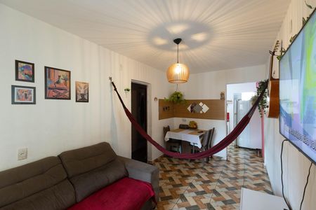 Sala  de casa à venda com 2 quartos, 102m² em Jardim Jacana, São Paulo