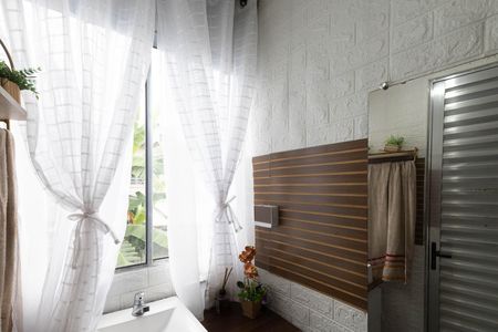 Casa à venda com 102m², 2 quartos e sem vaga Casa à venda com 102m², 2 quartos e sem vagaBanheiro 2