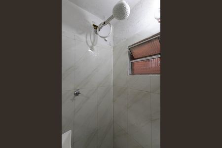 Casa à venda com 102m², 2 quartos e sem vaga Casa à venda com 102m², 2 quartos e sem vagaBanheiro da Suíte