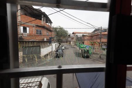 Vista Livre de casa à venda com 2 quartos, 102m² em Jardim Jacana, São Paulo