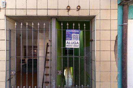 Casa para alugar com 80m², 2 quartos e sem vaga Casa para alugar com 80m², 2 quartos e sem vagaFachada