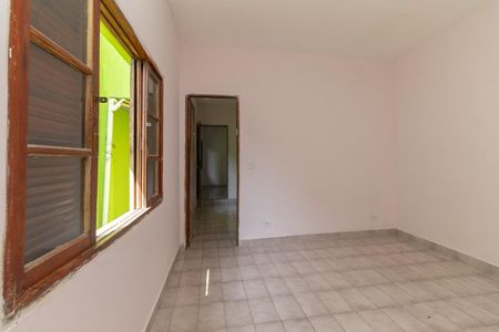 Casa para alugar com 2 quartos, 80m² em Parque Santa Madalena, São Paulo