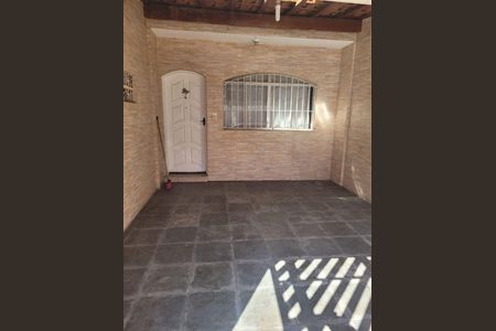Casa à venda com 2 quartos, 101m² em Vila Monteiro Lobato, Guarulhos