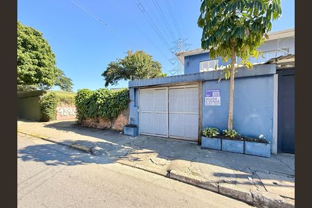 Fachada de casa para alugar com 2 quartos, 180m² em Cidade Monções, São Paulo