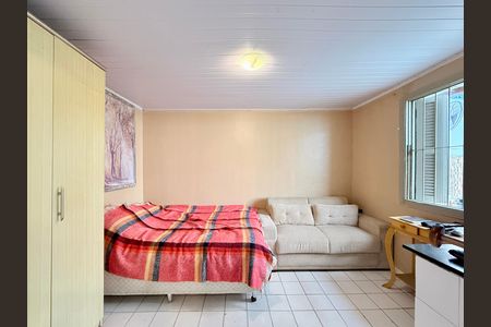 Casa para alugar com 180m², 2 quartos e 2 vagas Casa para alugar com 180m², 2 quartos e 2 vagasQuarto de Serviço