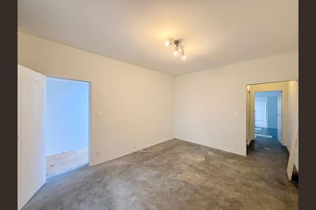 Casa para alugar com 180m², 2 quartos e 2 vagas Casa para alugar com 180m², 2 quartos e 2 vagasSala