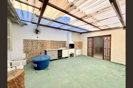 Quintal de casa para alugar com 2 quartos, 180m² em Cidade Monções, São Paulo