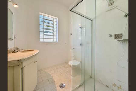 Banheiro de casa para alugar com 2 quartos, 180m² em Cidade Monções, São Paulo