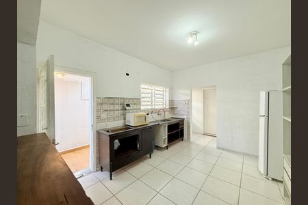 Casa para alugar com 180m², 2 quartos e 2 vagas Casa para alugar com 180m², 2 quartos e 2 vagasCozinha