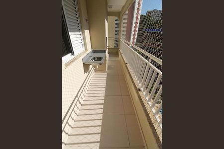 Apartamento para alugar com 81m², 2 quartos e 1 vagaSacada