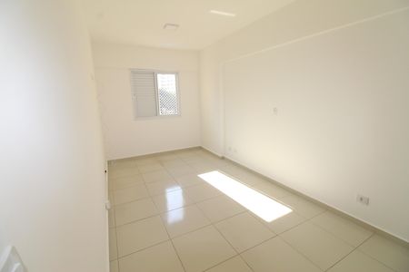 Apartamento para alugar com 81m², 2 quartos e 1 vagaSuíte