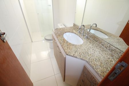 Banheiro de apartamento para alugar com 2 quartos, 81m² em Vila Ema, São José dos Campos