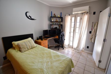 Casa para alugar com 330m², 4 quartos e 3 vagasQuarto 2