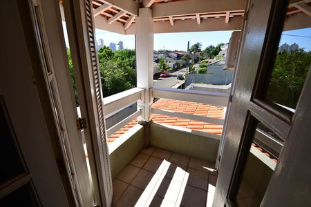 Casa para alugar com 330m², 4 quartos e 3 vagasQuarto 2 - Sacada