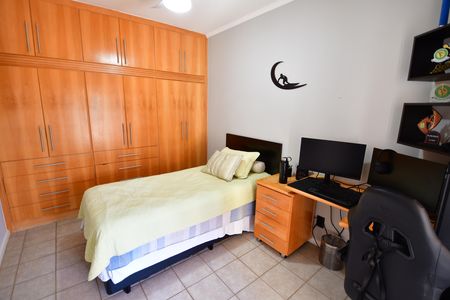 Casa para alugar com 330m², 4 quartos e 3 vagasQuarto 2