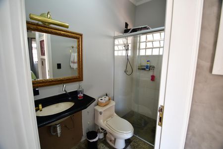 Casa para alugar com 330m², 4 quartos e 3 vagasBanheiro Suíte