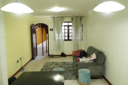 Casa para alugar com 3 quartos, 135m² em Penha de França, São Paulo