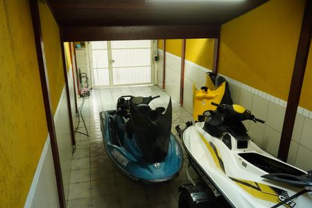 Garagem de casa para alugar com 3 quartos, 135m² em Penha de França, São Paulo