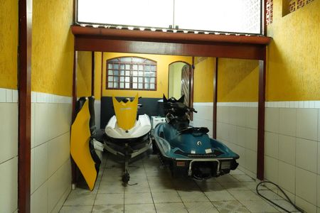 Garagem de casa para alugar com 3 quartos, 135m² em Penha de França, São Paulo