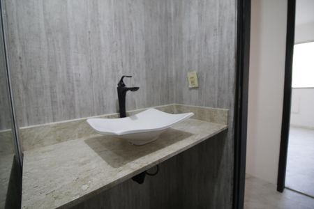 Apartamento à venda com 82m², 3 quartos e 1 vagaBanheiro