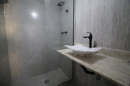 Apartamento à venda com 82m², 3 quartos e 1 vagaBanheiro