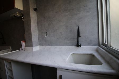 Apartamento à venda com 82m², 3 quartos e 1 vagaÁrea de Serviço