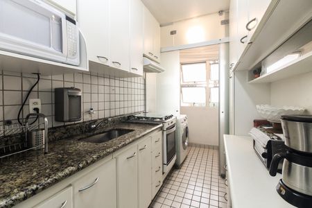 Apartamento à venda com 69m², 3 quartos e 1 vaga Apartamento à venda com 69m², 3 quartos e 1 vagaCozinha