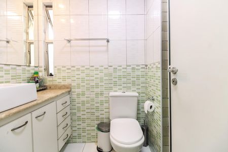 Banheiro  de apartamento à venda com 3 quartos, 69m² em Tatuapé, São Paulo