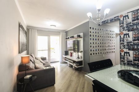 Apartamento à venda com 69m², 3 quartos e 1 vaga Apartamento à venda com 69m², 3 quartos e 1 vagaSala