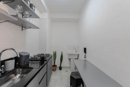 Apartamento à venda com 36m², 2 quartos e sem vaga Apartamento à venda com 36m², 2 quartos e sem vagaCozinha e Área de Serviço