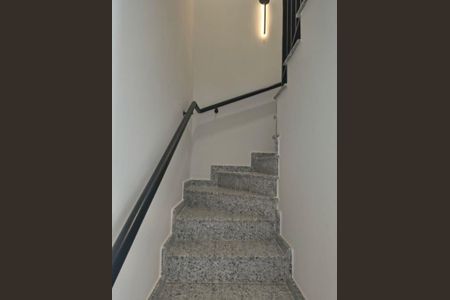 Casa de condomínio à venda com 115m², 3 quartos e 2 vagas