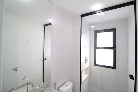 Banheiro Social de apartamento para alugar com 3 quartos, 81m² em Jardim Sul, Uberlândia
