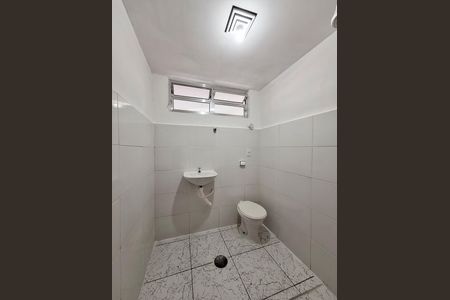 Banheiro de apartamento para alugar com 2 quartos, 64m² em Santana, São Paulo