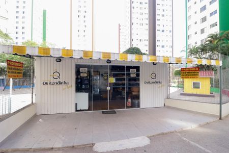 Apartamento à venda com 52m², 2 quartos e 1 vaga Apartamento à venda com 52m², 2 quartos e 1 vagaMercadinho