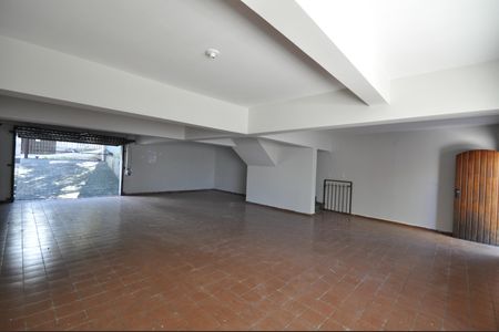 Casa para alugar com 237m², 4 quartos e 7 vagasGaragem