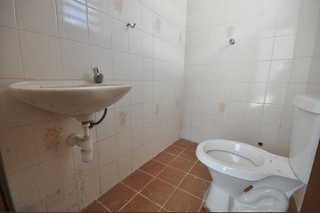 Casa para alugar com 237m², 4 quartos e 7 vagasBanheiro de serviço