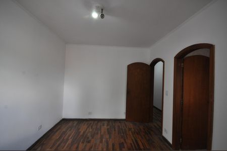 Casa para alugar com 237m², 4 quartos e 7 vagasSuíte 2