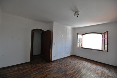 Casa para alugar com 237m², 4 quartos e 7 vagasSuíte Master