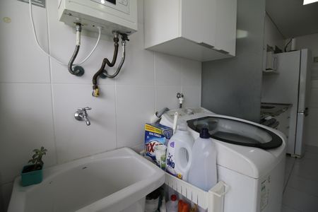 Apartamento à venda com 64m², 2 quartos e 1 vagaÁrea de Serviço