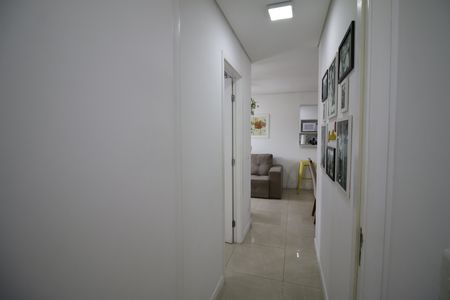 Apartamento à venda com 64m², 2 quartos e 1 vagaCorredor
