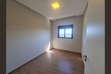 Quarto de casa de condomínio para alugar com 2 quartos, 200m² em Villas do Jaguarí, Santana de Parnaíba