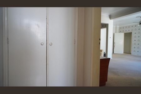 Apartamento para alugar com 200m², 4 quartos e 1 vaga Apartamento para alugar com 200m², 4 quartos e 1 vagaDispensa