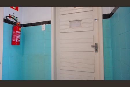 Apartamento para alugar com 200m², 4 quartos e 1 vaga Apartamento para alugar com 200m², 4 quartos e 1 vagaPorta de serviço