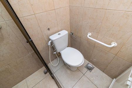 Apartamento à venda com 110m², 2 quartos e sem vaga Apartamento à venda com 110m², 2 quartos e sem vagaBanheiro