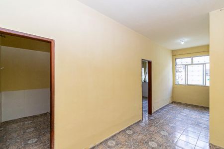 Apartamento à venda com 110m², 2 quartos e sem vaga Apartamento à venda com 110m², 2 quartos e sem vagaSala