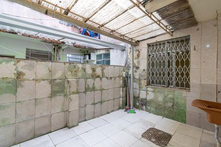 Apartamento à venda com 110m², 2 quartos e sem vaga Apartamento à venda com 110m², 2 quartos e sem vagaÁrea de Serviço