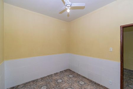 Quarto 2 de apartamento para alugar com 2 quartos, 110m² em Brás de Pina, Rio de Janeiro