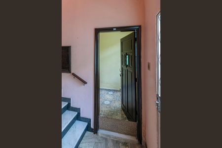 Área comum - Entrada do Imóvel de apartamento para alugar com 2 quartos, 110m² em Brás de Pina, Rio de Janeiro