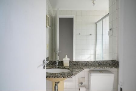 Apartamento para alugar com 50m², 2 quartos e 1 vaga Apartamento para alugar com 50m², 2 quartos e 1 vagaBanheiro