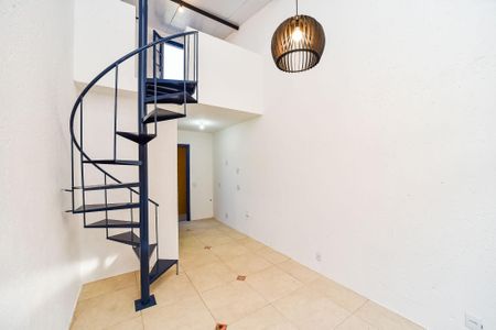 Studio para alugar com 31m², 1 quarto e sem vaga Studio para alugar com 31m², 1 quarto e sem vagaSala/Cozinha